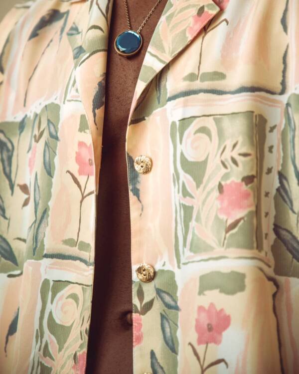 Camisa Off Vintage - Image 2